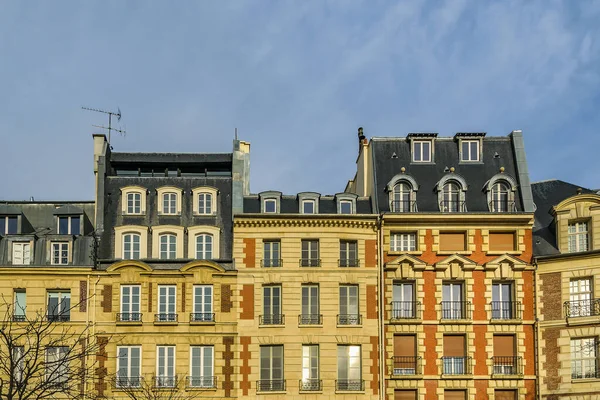Exterior View Old Style Apartments Paris City France — Fotografia de Stock
