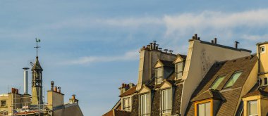 Dış görünüş eski tarz daireler, Paris şehri, Fransa