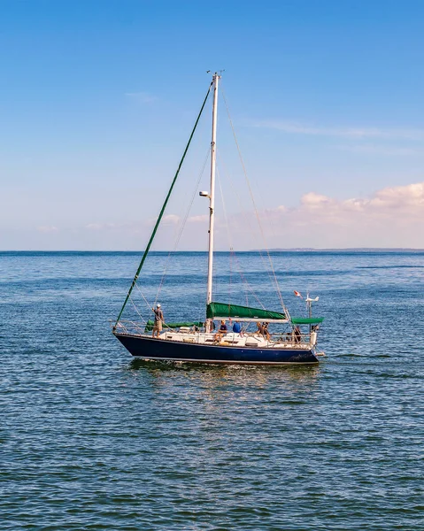 Sailboat Sailing Atlantic Ocean Piriapolis City Maldonado Uruguay — Stockfoto