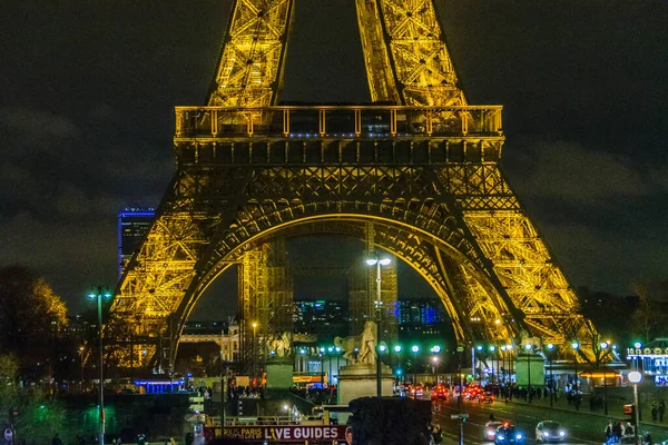 Paris France January 2020 Зовнішній Вигляд Вежі Ейфелевої Ілумінованої Вночі — стокове фото