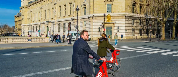 Paris France January 2020 People Riding Bicycle Bikeway Historic Center — Photo