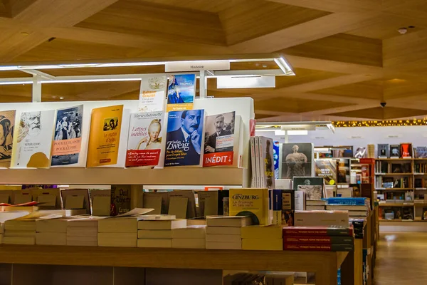 París Francia Enero 2022 Escena Interior Louvre Bookstore Museum Paris — Foto de Stock