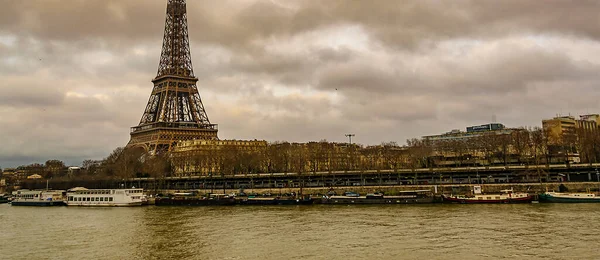Sena River Cityscape Urban Sunset Scene Paris France — Stockfoto