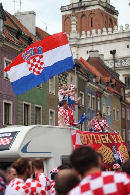 tezahürat ve ulusal bayrak sallayarak uefa euro 2012 Hırvatistan milli takım taraftar