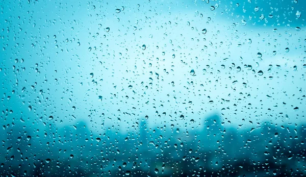 水滴在玻璃上 天然雨滴背景质感 — 图库照片