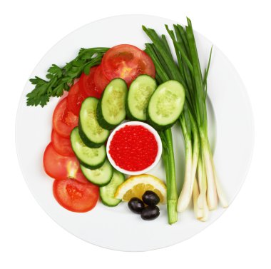 havyar bir tabakta sebze