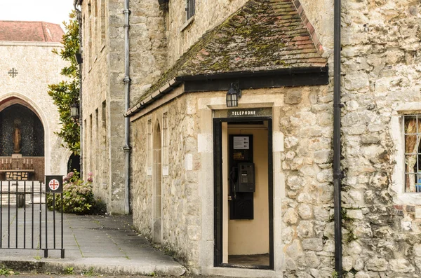 Telephone Box and Shrine — Stock Photo, Image