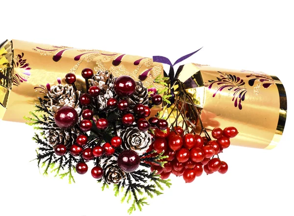 Dekoracja stołu Bożego Narodzenia i złote, kwiecisty awans — Zdjęcie stockowe