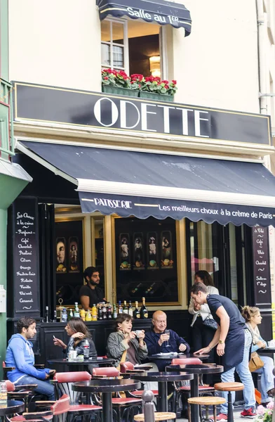 Париж вулиця кафе — стокове фото