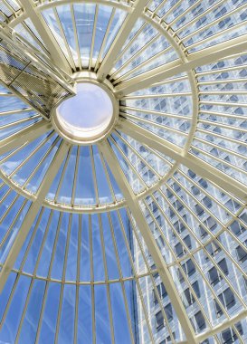 kubbeli modern cam tavan