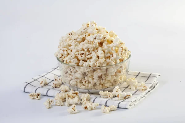 Popcorn Brauner Schüssel Auf Weißem Hintergrund — Stockfoto