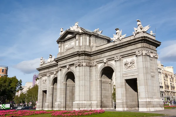 A Puerta de Alcalá, Madrid — Fotografia de Stock