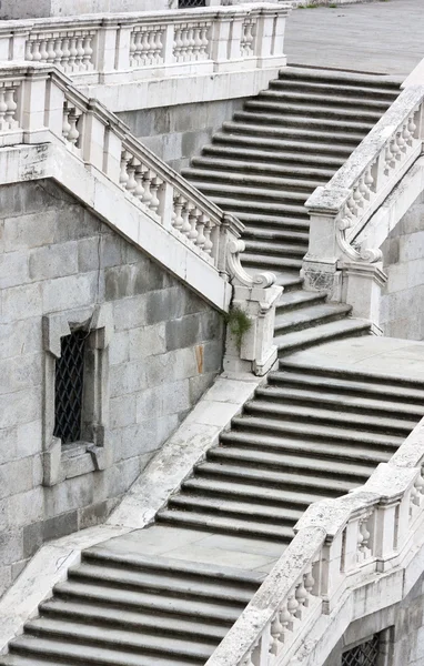 돌 계단 — 스톡 사진