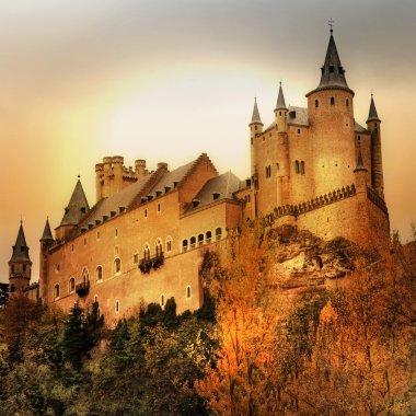 etkileyici alcazar kalesinde günbatımı - segova, İspanya