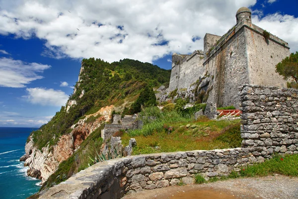 Pictorial Italy series - Portovenere. castle on cliff — Stock Photo, Image