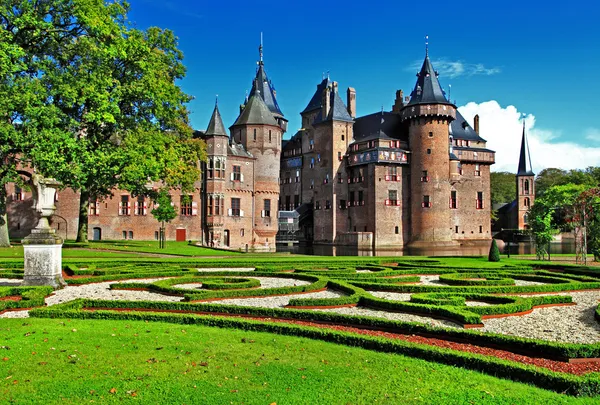 Mooie romantische holland kasteel de haar — Stockfoto