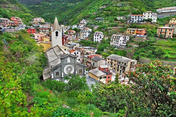 Tradicional Itália, aldeias — Fotografia de Stock