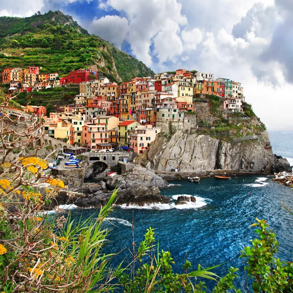 Güneşli İtalya serisi - monarolla, cinque terre renkleri — Stok fotoğraf