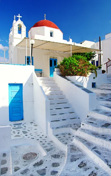 Traditionelle kykladische Architektur - Insel Milos — Stockfoto