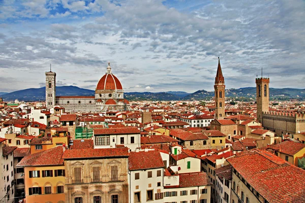 Hermosa Florencia - vista de la ciudad con Duomo — Foto de Stock