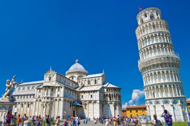 Pisa Kulesi