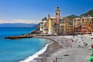 pitoresk ligurian kıyısında. Bella Italia serisi