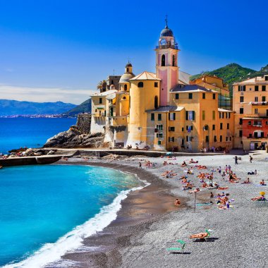 resimsel ligurian kıyısında - camogli, İtalya
