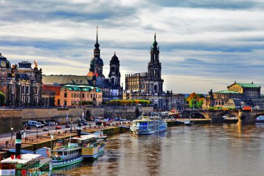 tarihi şehir merkezi dresden ve elbe Nehri Saksonya, Almanya