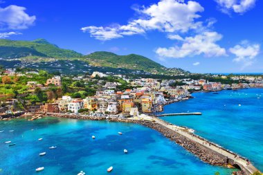 güzel Ischia Isalnd - castel görünümden. İtalya