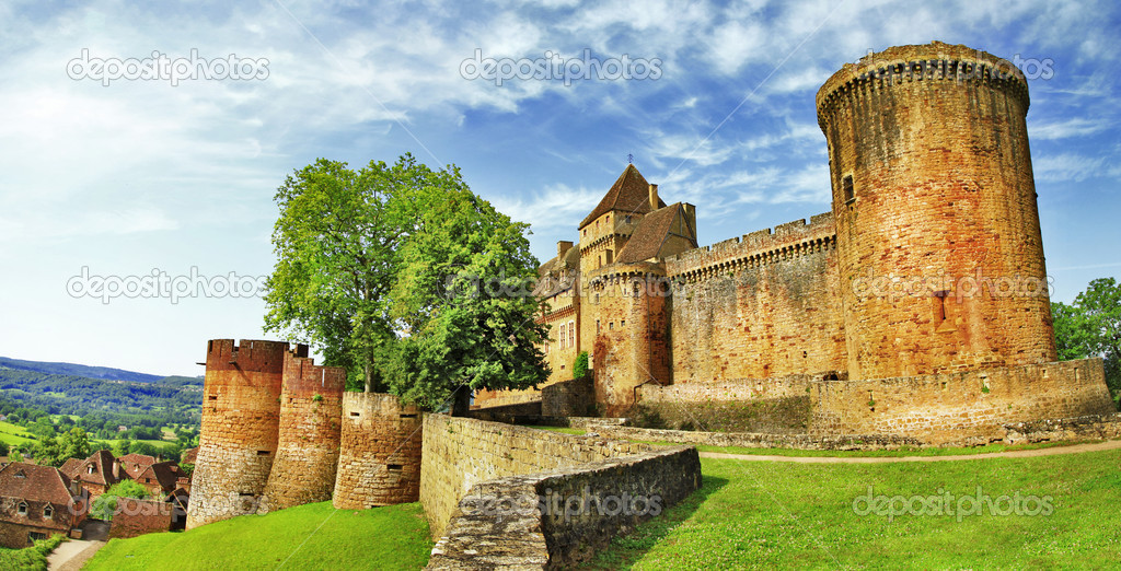 medieval castle Castelnau in Bretenoux ( Lot departement)  Franc