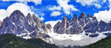 etkileyici dolomites dağlar, val di funes, Kuzey İtalya