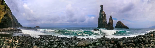 Μαδέρα Νησί Τοπίο Ομορφιά Της Φύσης Θάλασσα Τοπίο Θυελλώδη Καιρό — Φωτογραφία Αρχείου