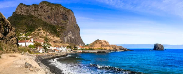 Ідилічні Прибережні Села Острова Мадейра Панорама Porto Cruz Португалія — стокове фото