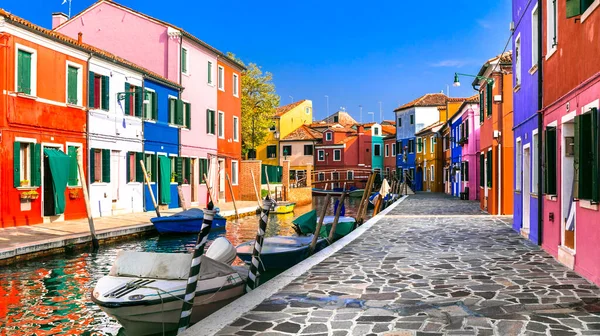 Mooie Burano Eiland Kleurrijke Traditionele Vissersstad Dorp Buurt Van Venetië — Stockfoto