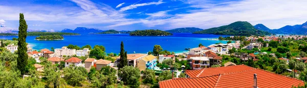 아름다운 레프카다 드리만의 전경은 파노라마처럼 아름답습니다 아름다운 이오니아의 들입니다 그리스의 — 스톡 사진