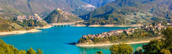 Beautiful Lakes Italy Turano Medieval Village Castel Tora Rieti Province — Stock Photo, Image