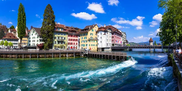 Γοητευτική Ρομαντική Πόλη Λουζέρν Δημοφιλής Τουριστική Ατραξιόν Στην Ελβετία Παλιά — Φωτογραφία Αρχείου