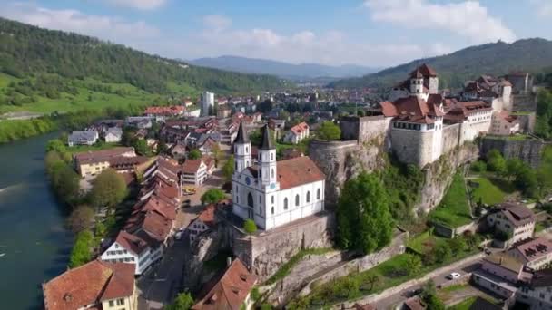 Sviçre Seyahati Simgeler Aarburg Hava Manzaralı Kayaların Üzerinde Etkileyici Bir — Stok video