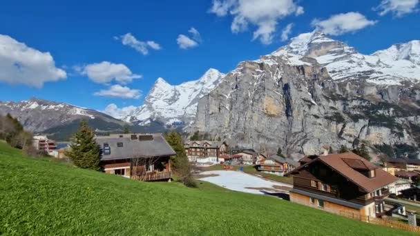 Suiza Naturaleza Viajes Paisaje Alpino Escénica Aldea Montaña Tradicional Murren — Vídeo de stock
