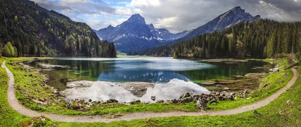 Fantastiska Schweiziska Alperna Landskap Pittoreska Fjällsjö Obersee — Stockfoto