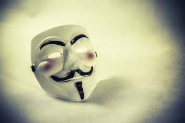 Anonim maskesi