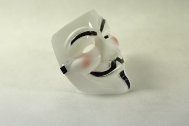 Anonim maskesi