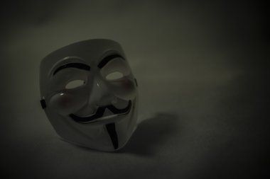 Anonim maskesi