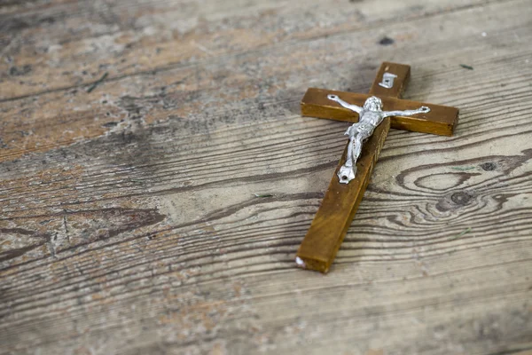 Schönes altes Kreuz mit Jesus — Stockfoto