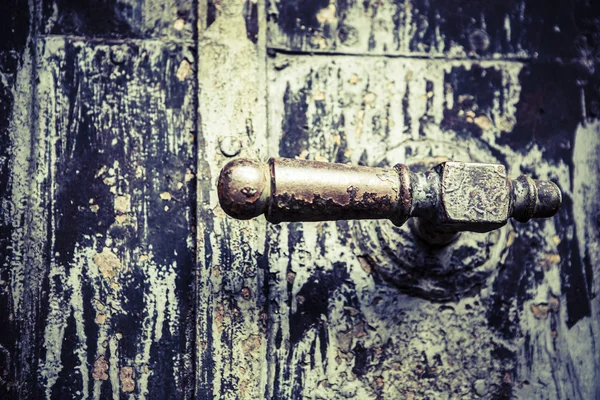 Old door handle — Stock Photo, Image