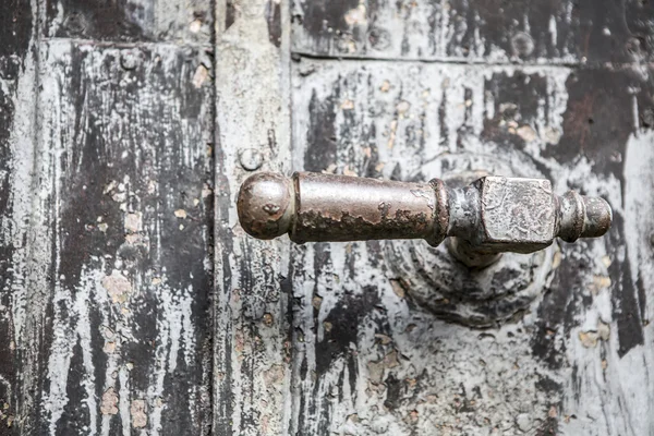 Maniglia porta vecchia — Foto Stock