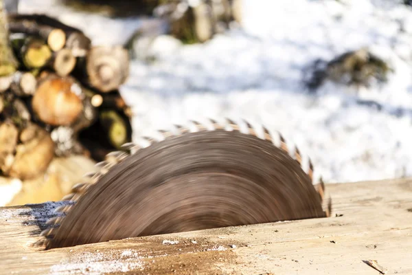 Circular saw blade — Stock Photo, Image