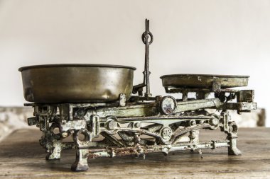 eski antika ağırlık ölçü ve tartı mutfak eşyaları