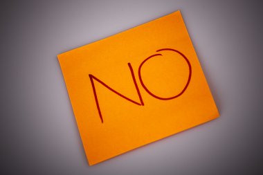 beyaz - izole yapışkan not iletisi yok