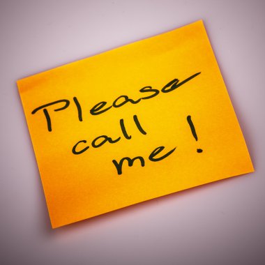 Lütfen bana Not beyaz turuncu etiket notu üzerinde de